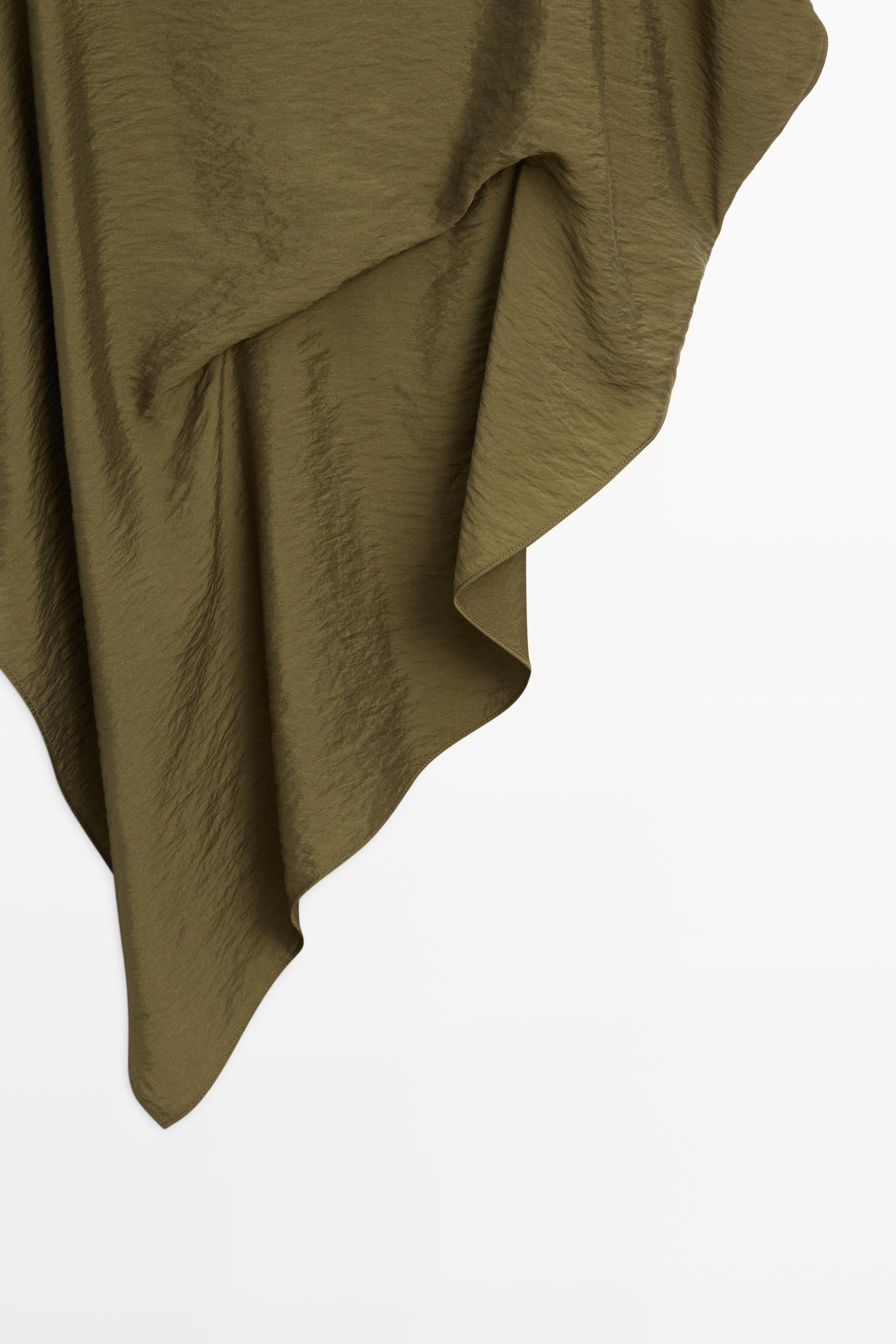 Top fluide style cape total look